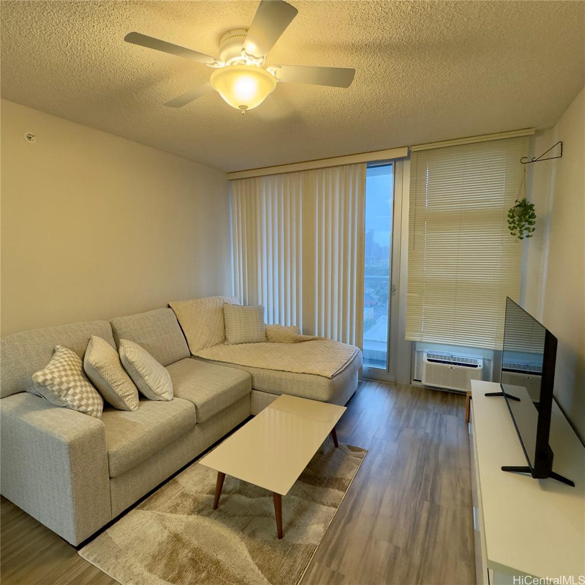 Holomua condo # 1110, Honolulu, Hawaii - photo 6 of 25