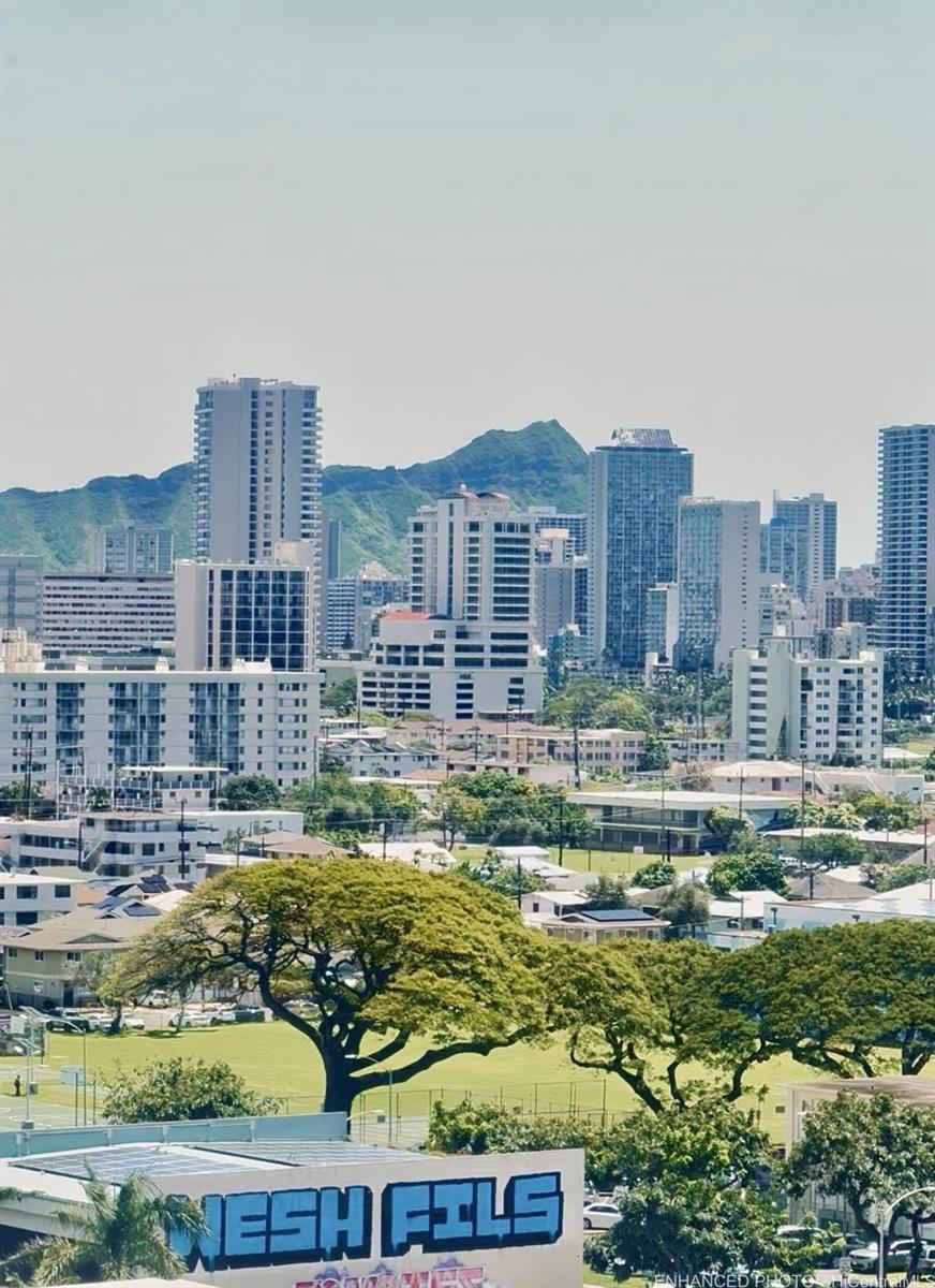 Holomua condo # 1110, Honolulu, Hawaii - photo 3 of 21
