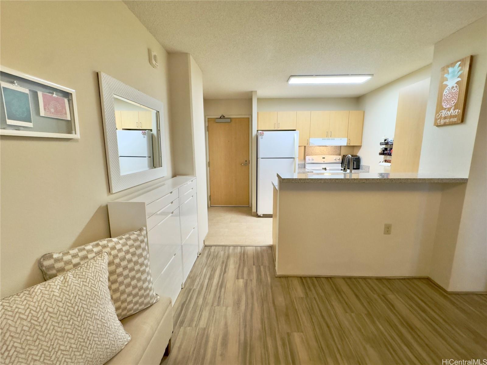 Holomua condo # 1110, Honolulu, Hawaii - photo 5 of 21