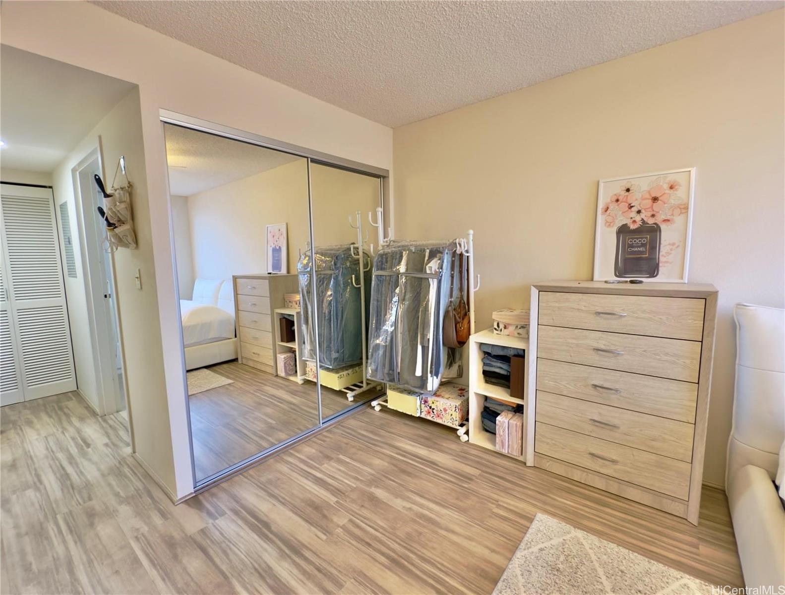 Holomua condo # 1110, Honolulu, Hawaii - photo 7 of 21