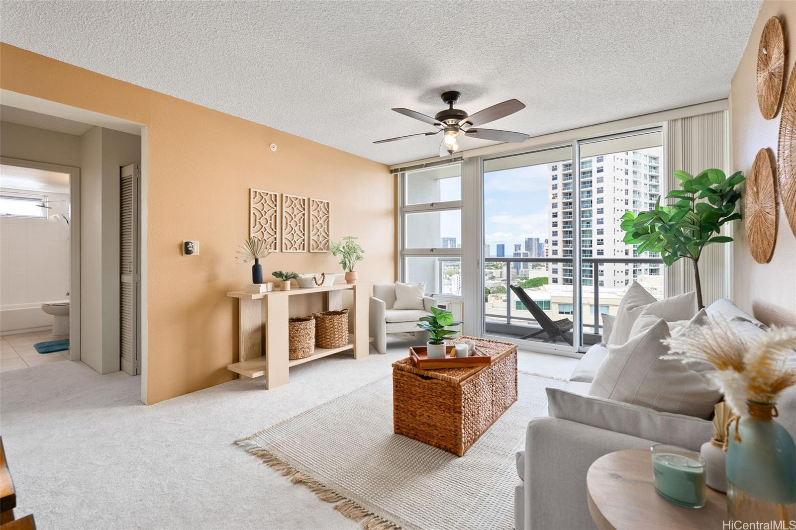 Holomua condo # 1903, Honolulu, Hawaii - photo 2 of 15