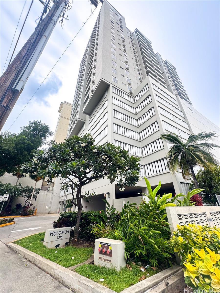 Holomua condo # 2009, Honolulu, Hawaii - photo 11 of 12