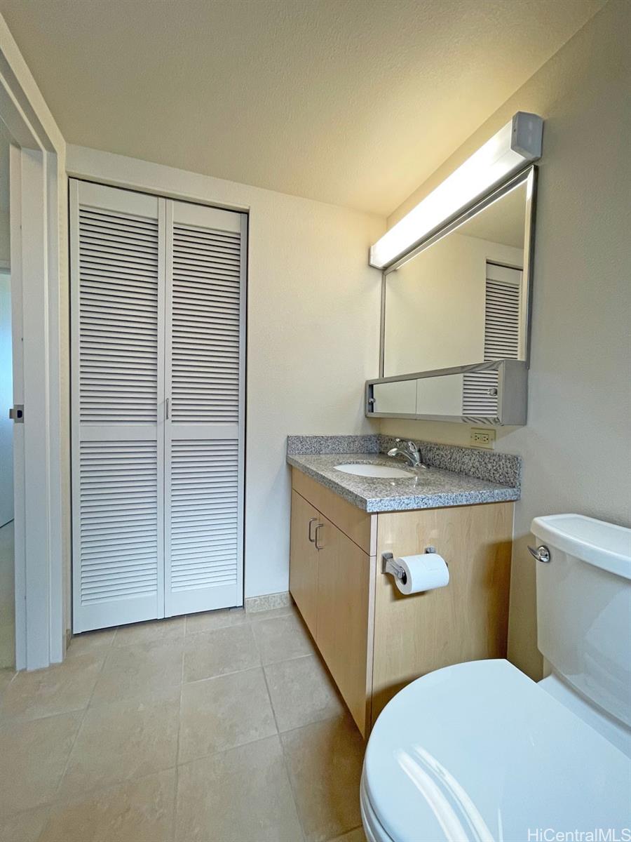 1315 Kalakaua Ave Honolulu - Rental - photo 11 of 14