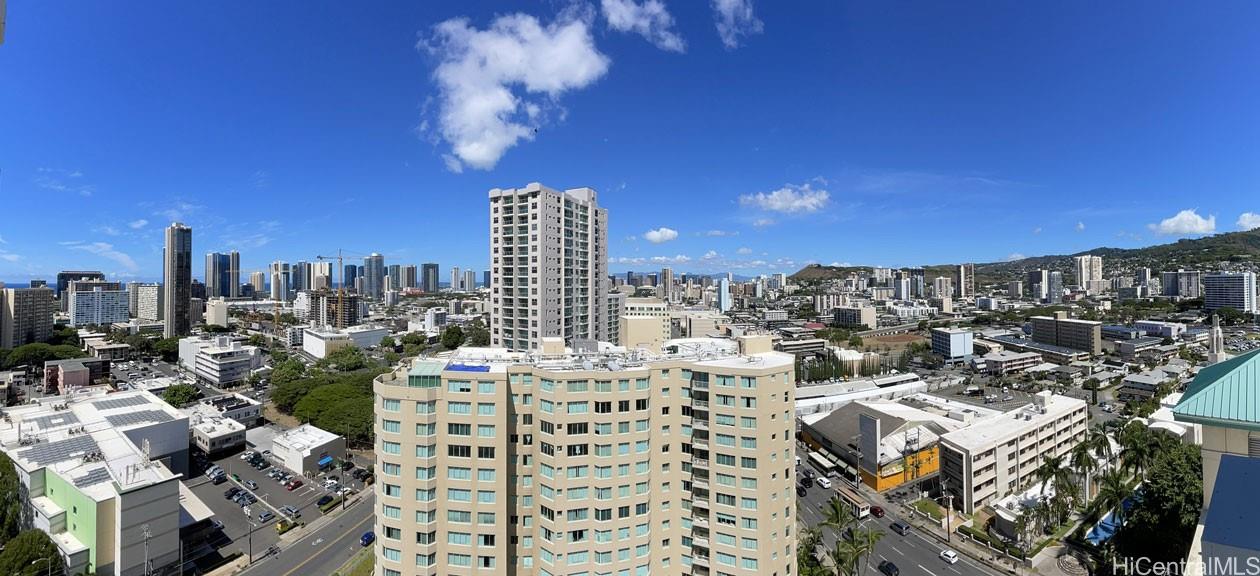 1315 Kalakaua Ave Honolulu - Rental - photo 4 of 14
