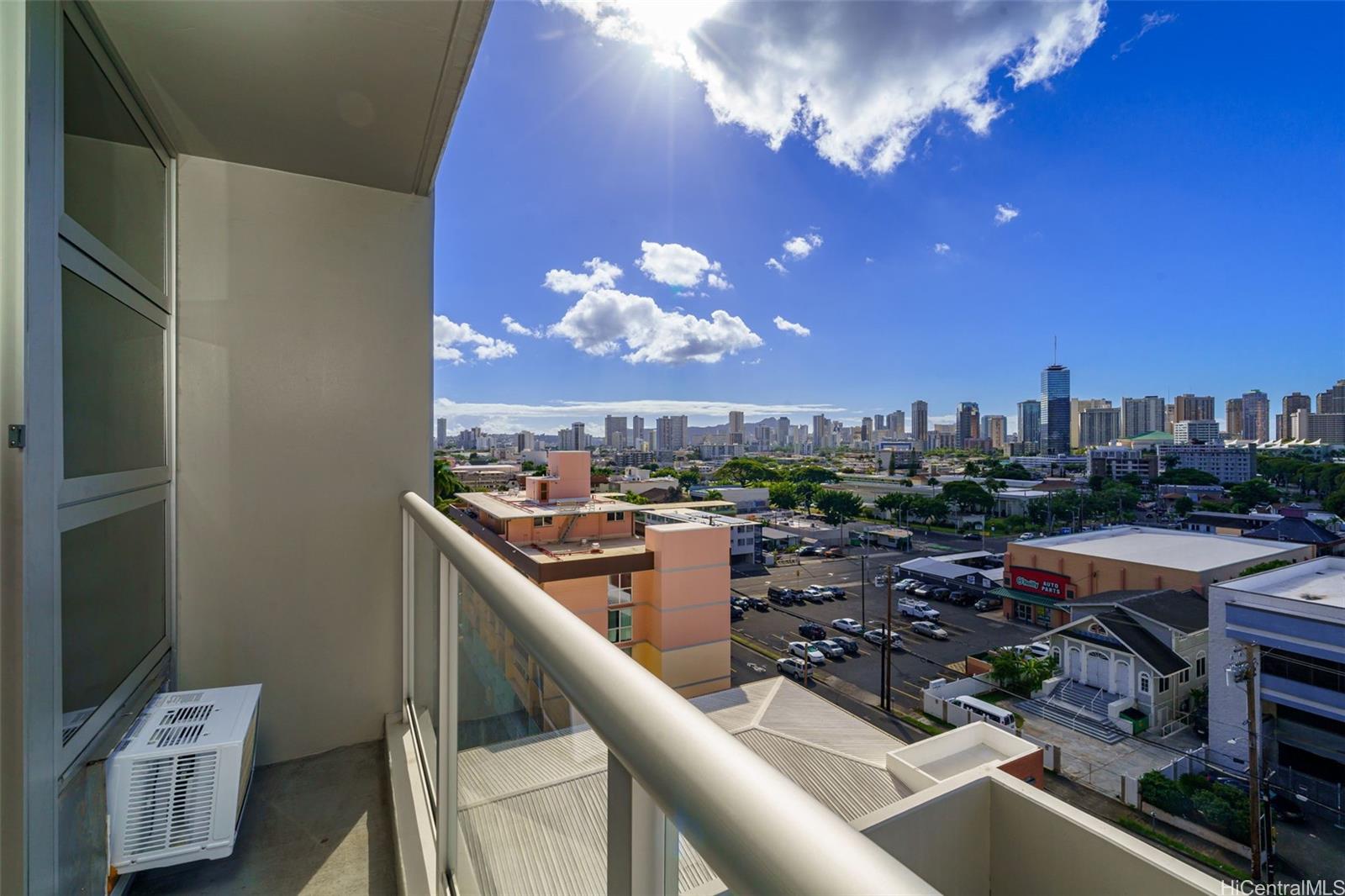 Holomua condo # 908, Honolulu, Hawaii - photo 15 of 19