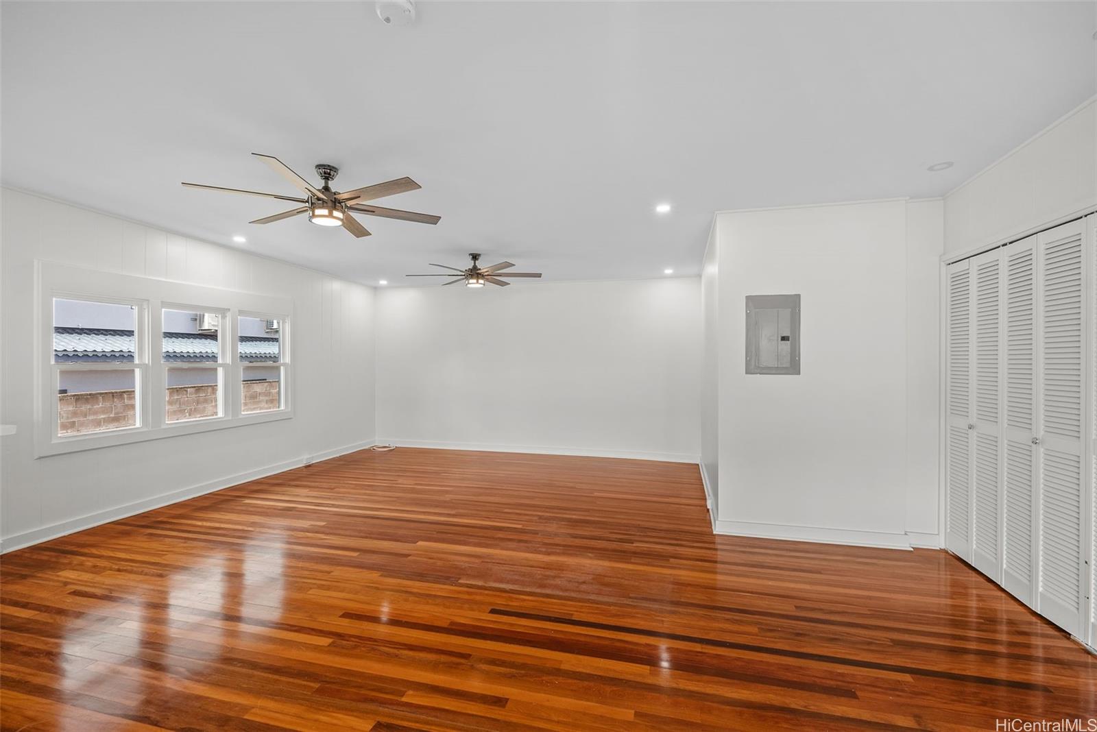 1316  Hele Street Keolu Hills, Kailua home - photo 6 of 25