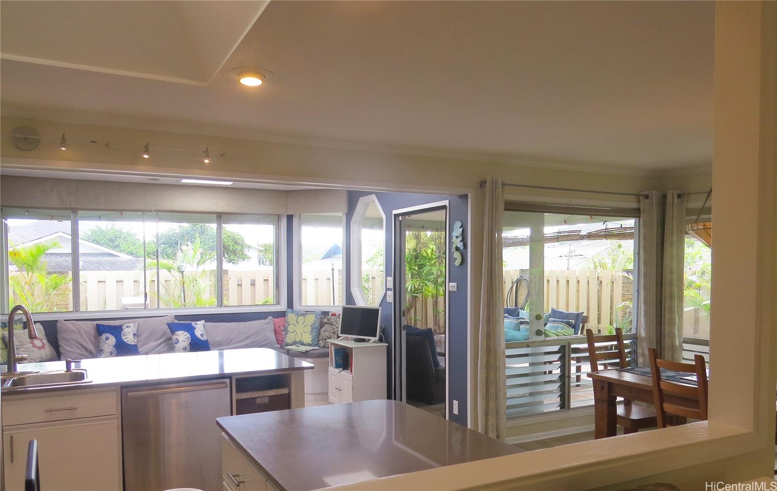 1318  Akele Street Kaopa, Kailua home - photo 4 of 19