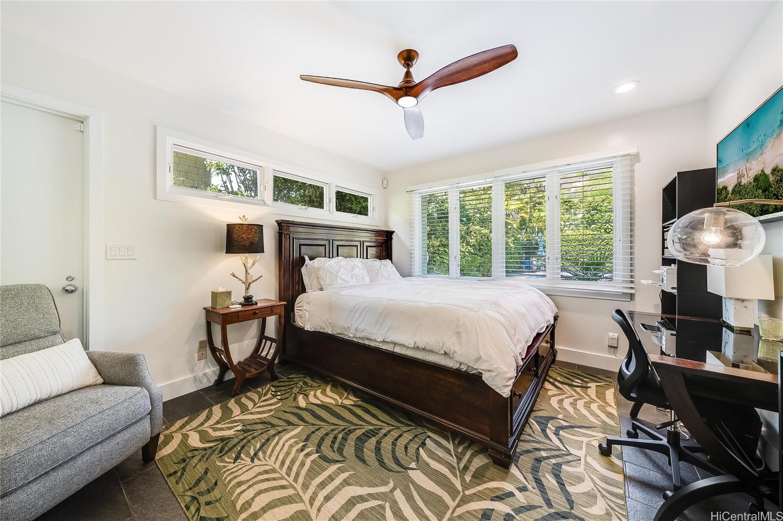 1319  Mokulua Drive Lanikai, Kailua home - photo 13 of 25