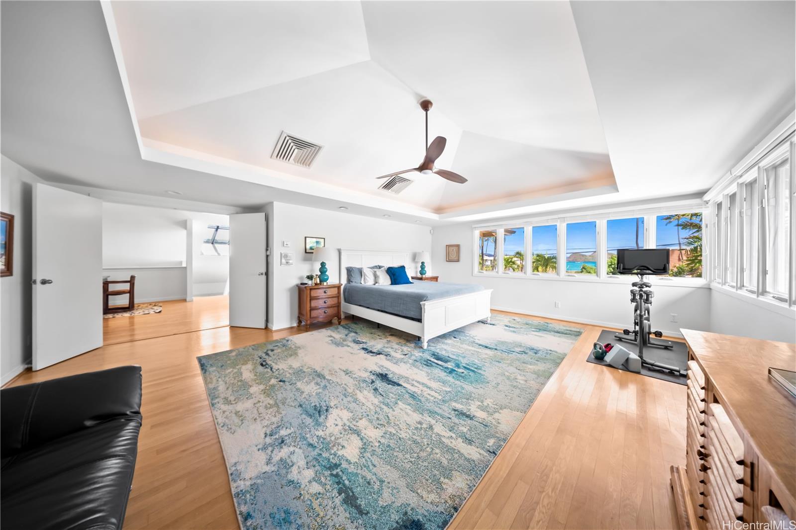 1319  Mokulua Drive Lanikai, Kailua home - photo 18 of 25