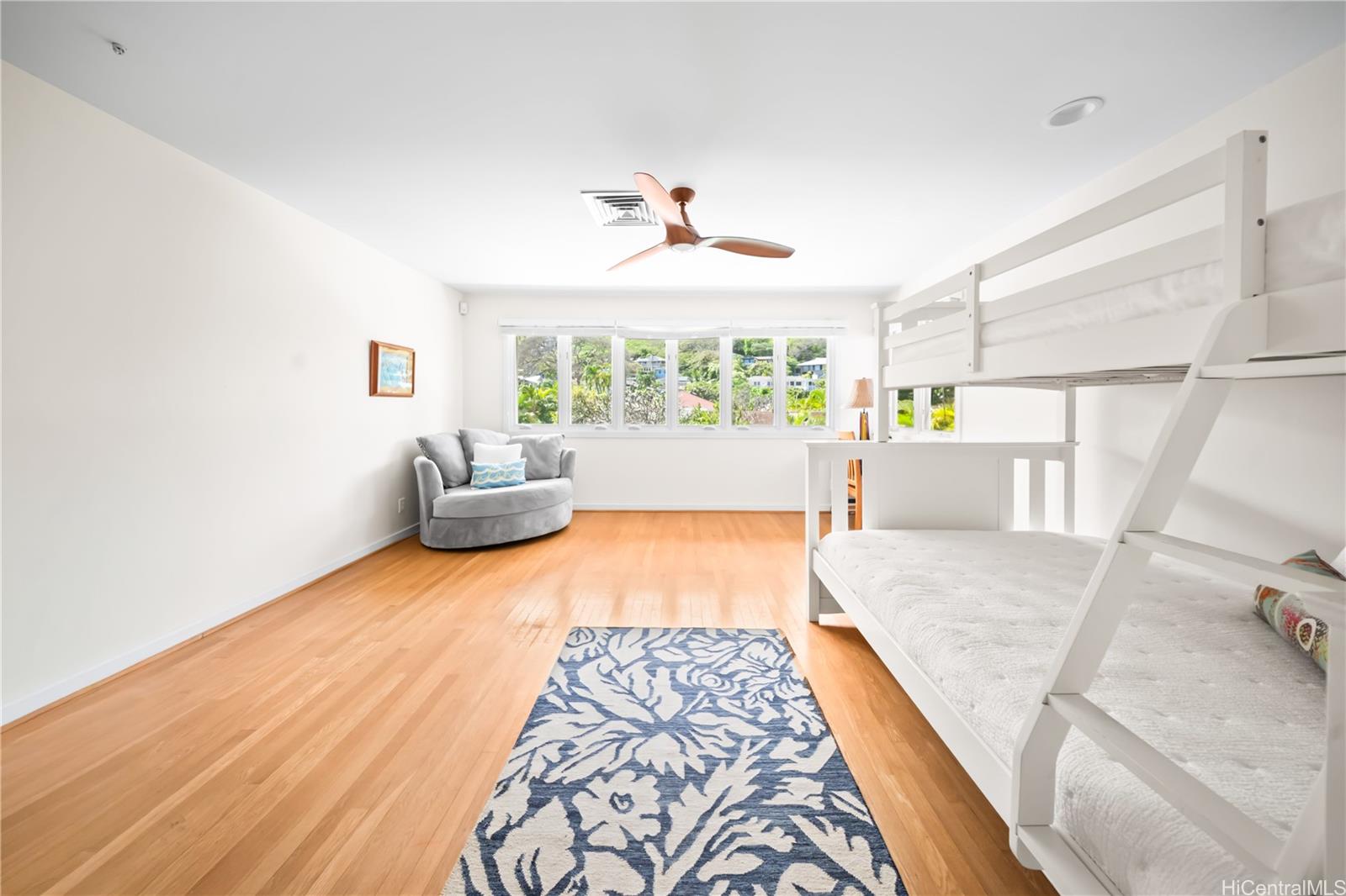 1319  Mokulua Drive Lanikai, Kailua home - photo 21 of 25