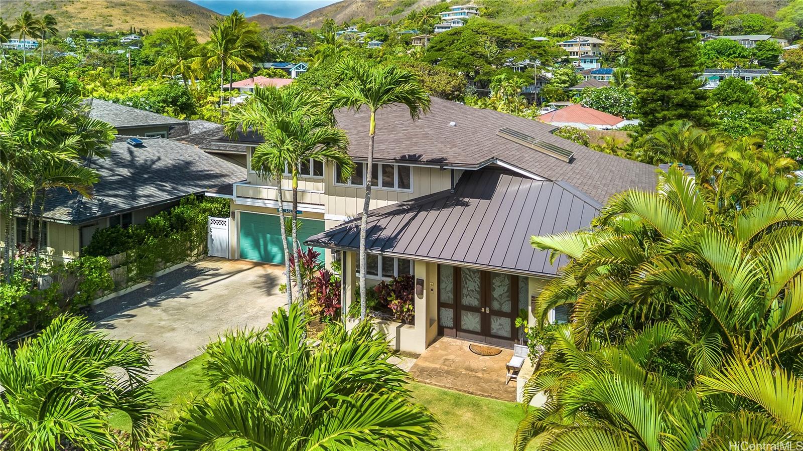 1319  Mokulua Drive Lanikai, Kailua home - photo 5 of 25