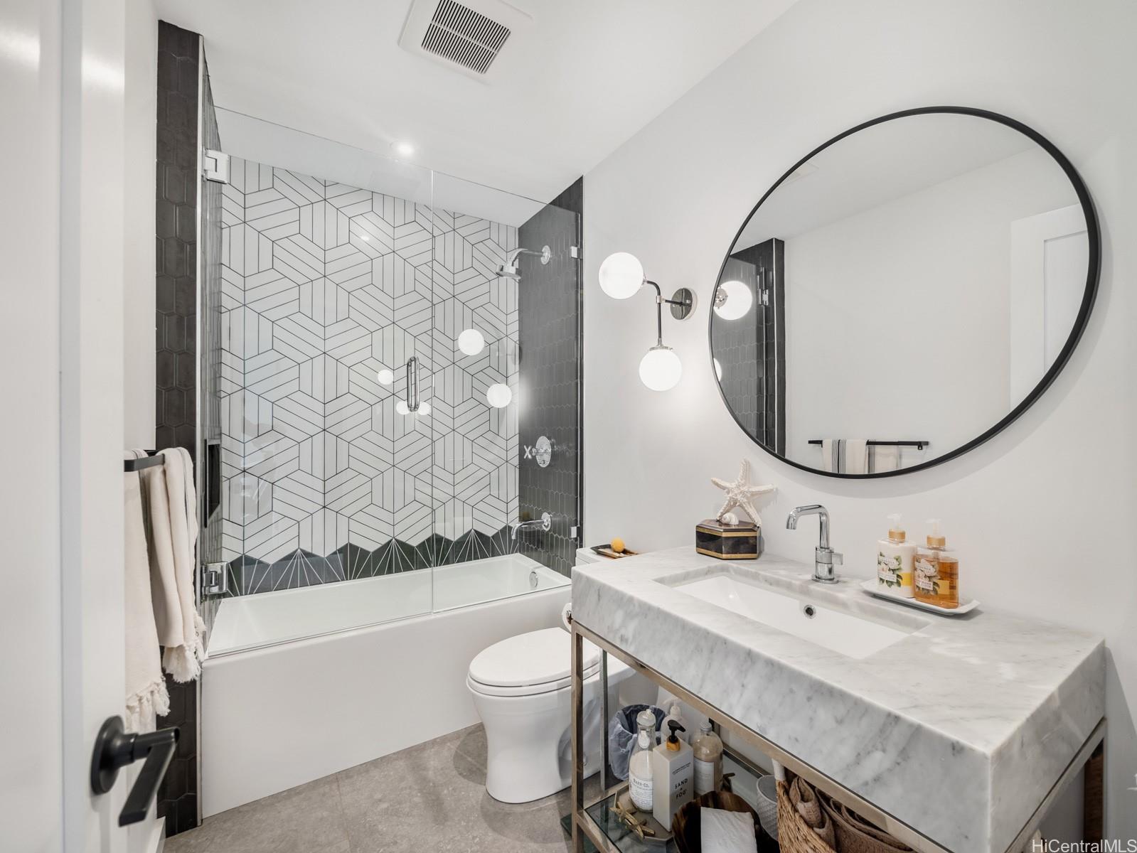 132  Poipu Drive Koko Kai, Hawaii Kai home - photo 20 of 25