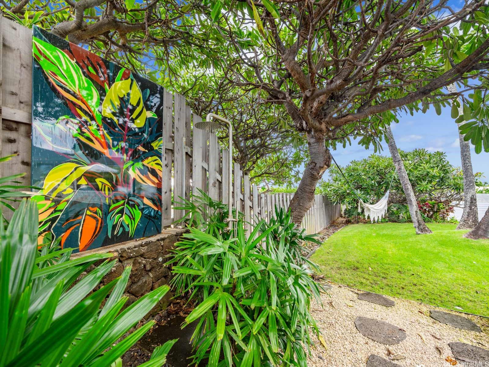 132  Poipu Drive Koko Kai, Hawaii Kai home - photo 21 of 25