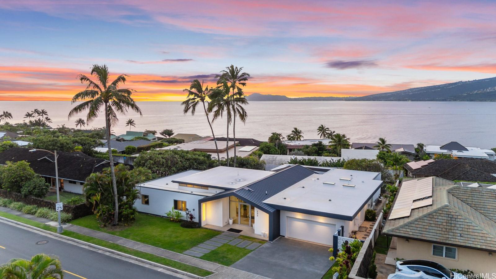 132  Poipu Drive Koko Kai, Hawaii Kai home - photo 22 of 25