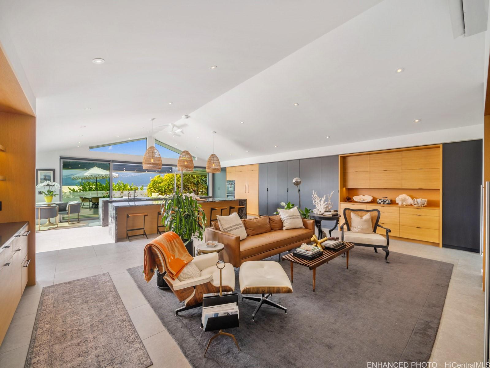 132  Poipu Drive Koko Kai, Hawaii Kai home - photo 8 of 25