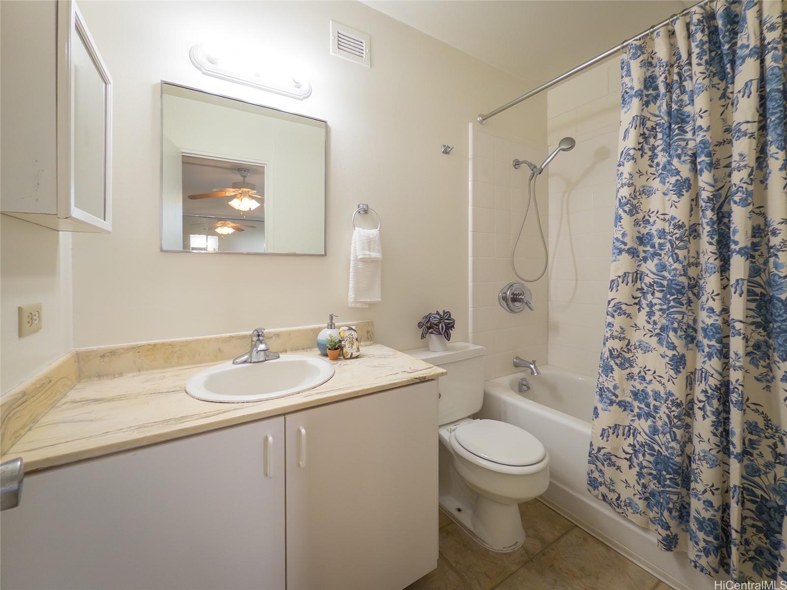 Alexander Arms condo # 306, Honolulu, Hawaii - photo 13 of 20