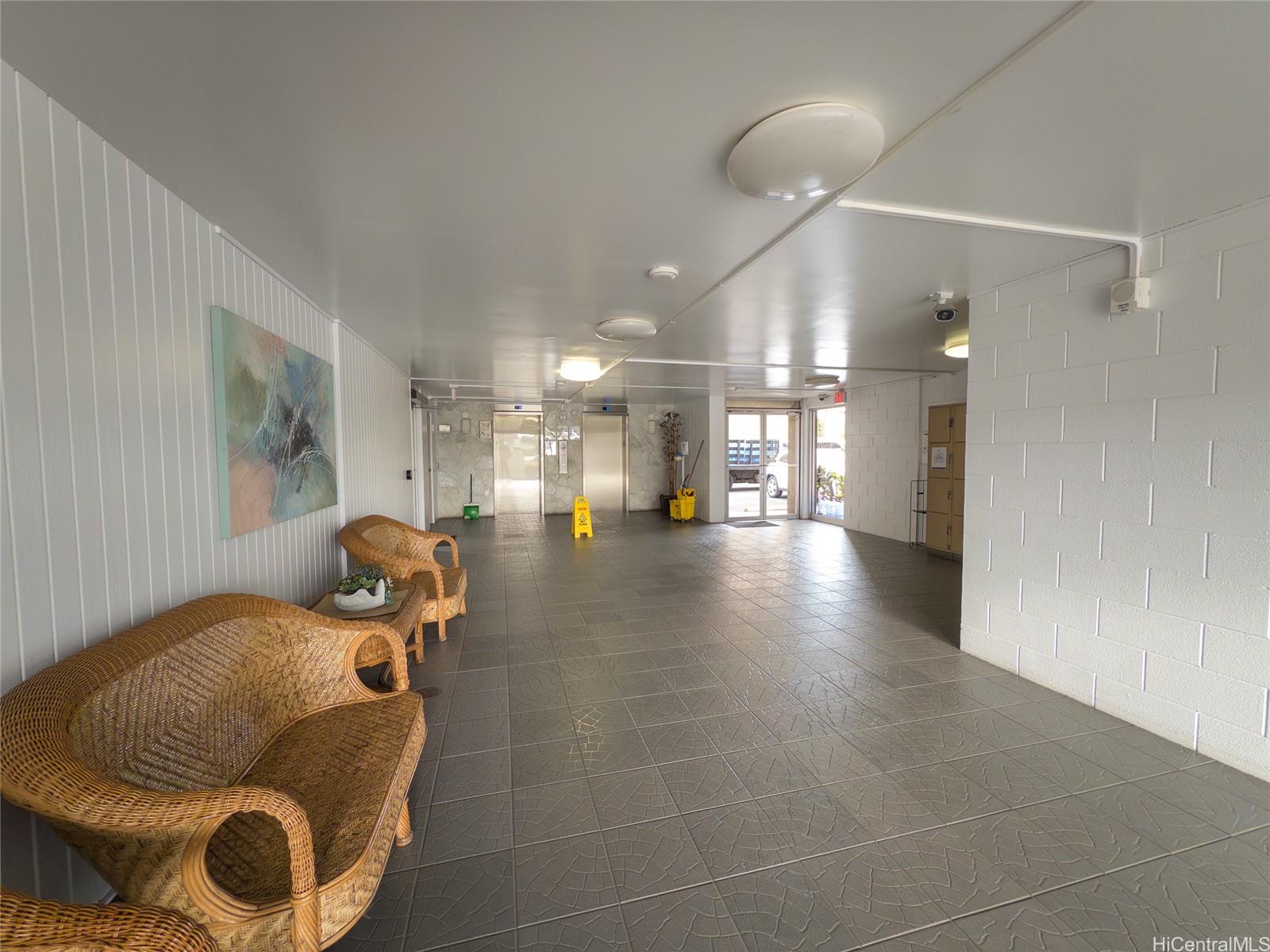 Alexander Arms condo # 306, Honolulu, Hawaii - photo 18 of 20