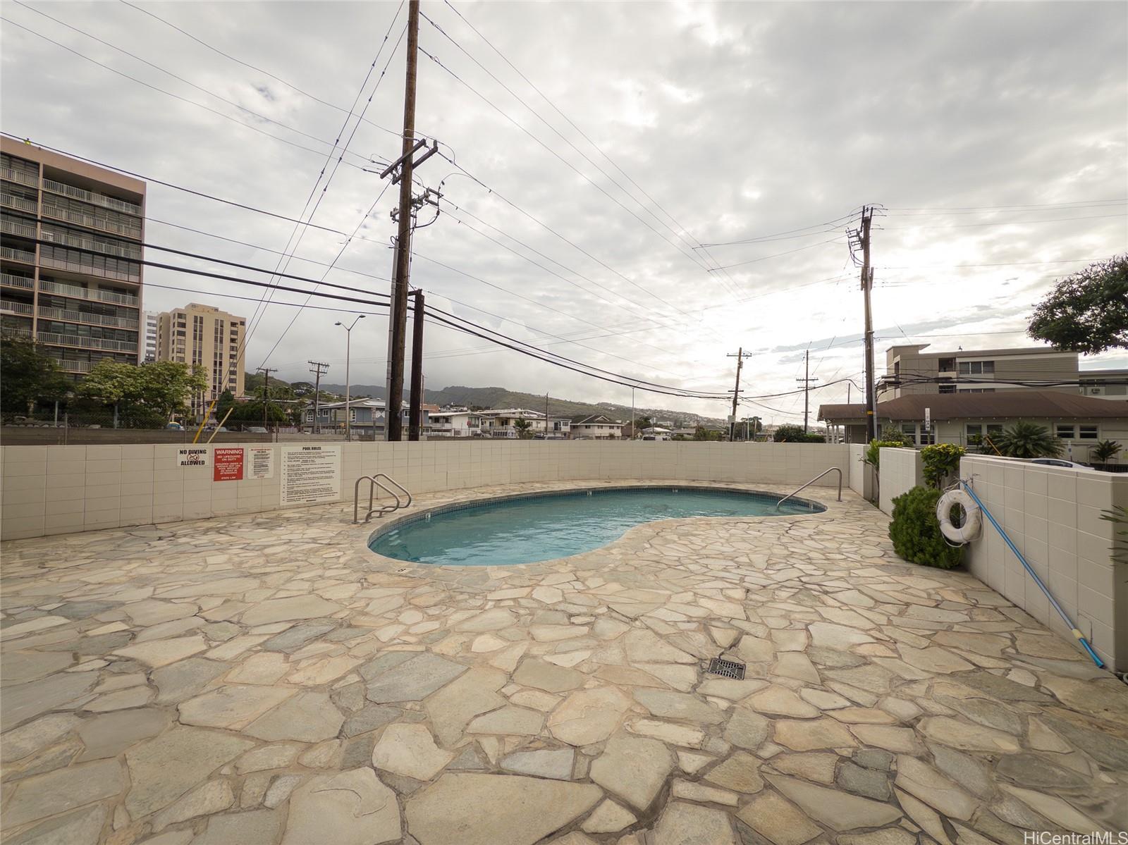 Alexander Arms condo # 306, Honolulu, Hawaii - photo 19 of 20