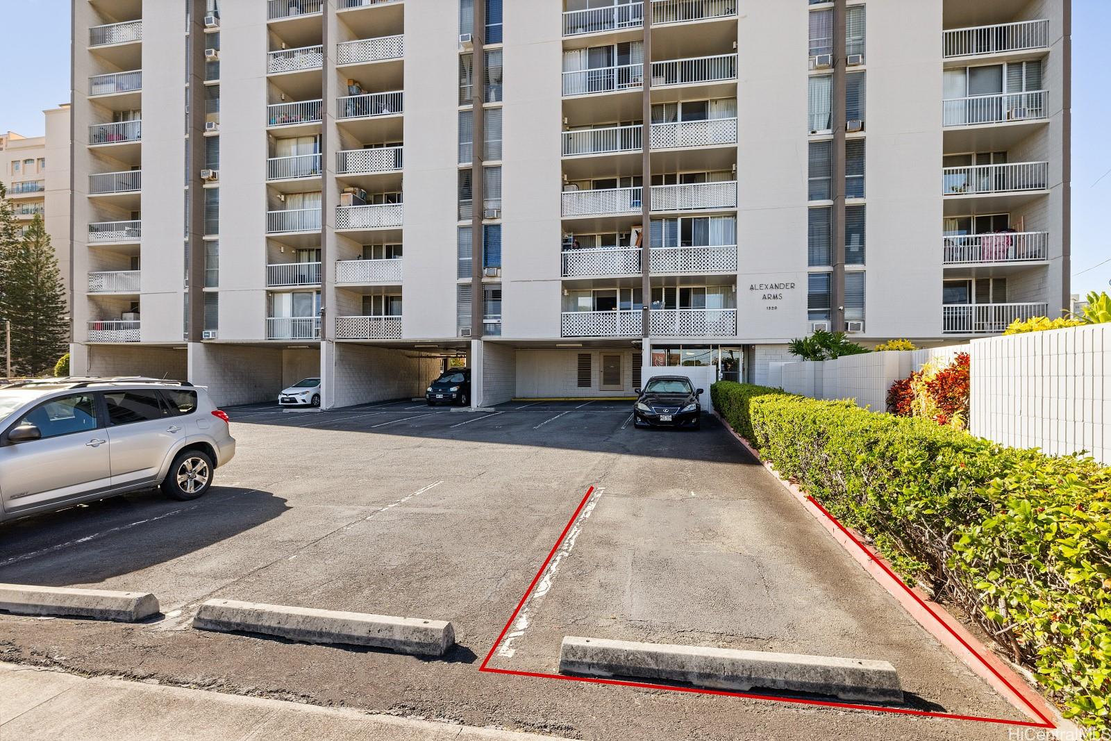 Alexander Arms condo # 401, Honolulu, Hawaii - photo 16 of 18