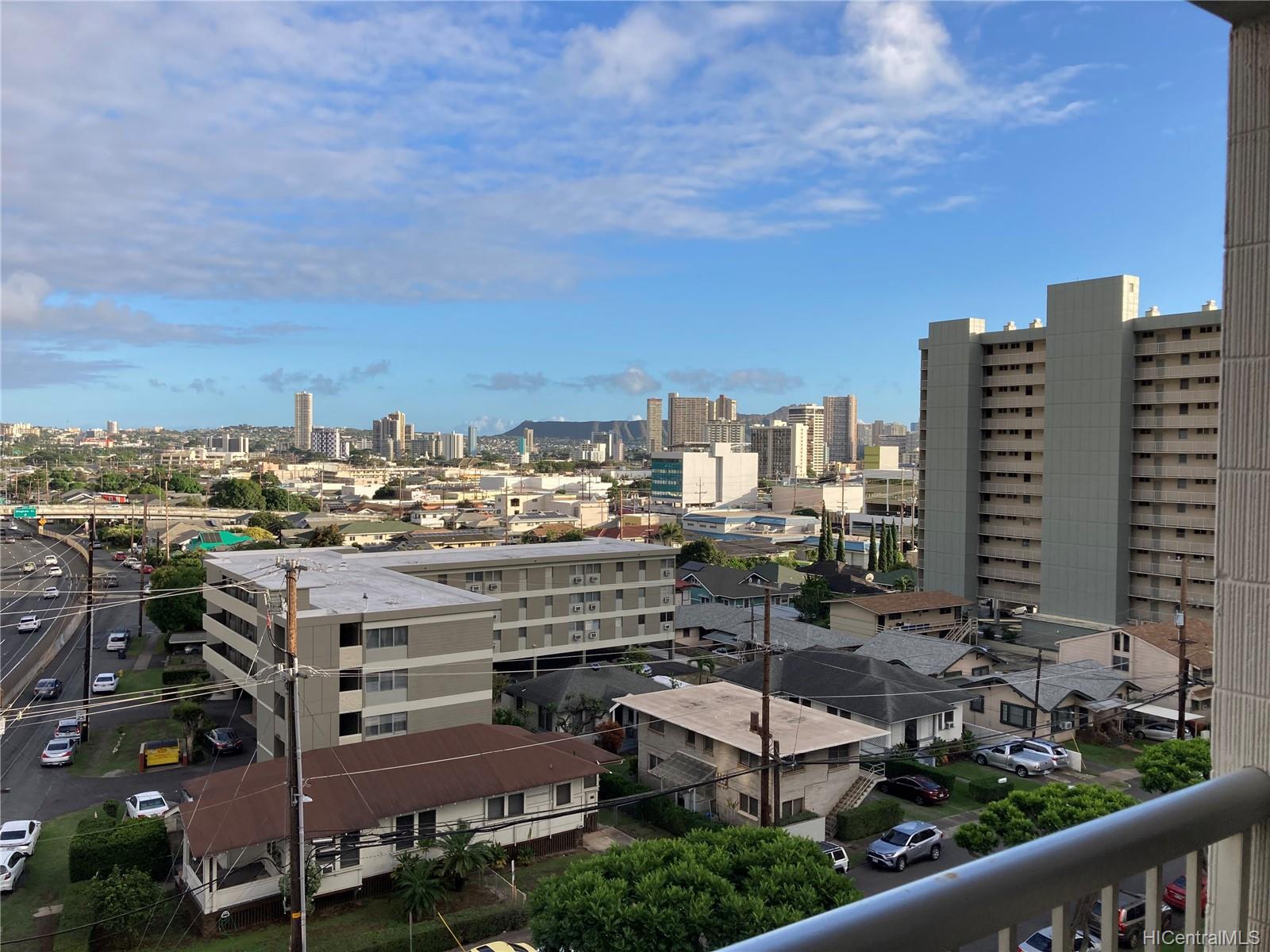 Alexander Arms condo # 701, Honolulu, Hawaii - photo 16 of 23