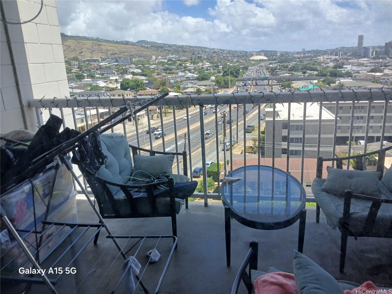 1320 Alexander Street Honolulu - Rental - photo 4 of 11