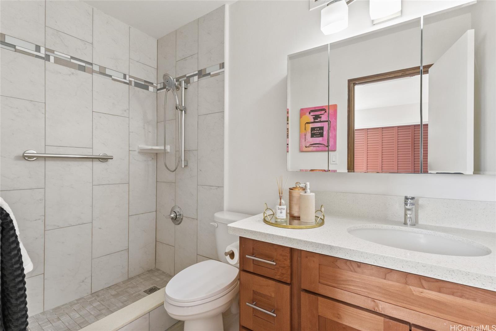 Alexander Arms condo # 901, Honolulu, Hawaii - photo 12 of 18