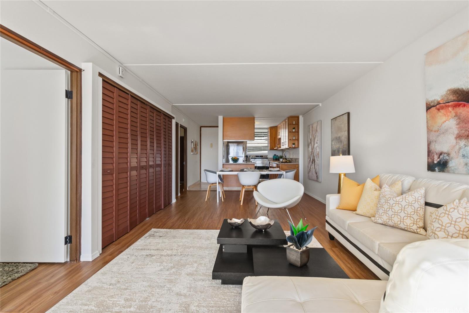 Alexander Arms condo # 901, Honolulu, Hawaii - photo 8 of 18