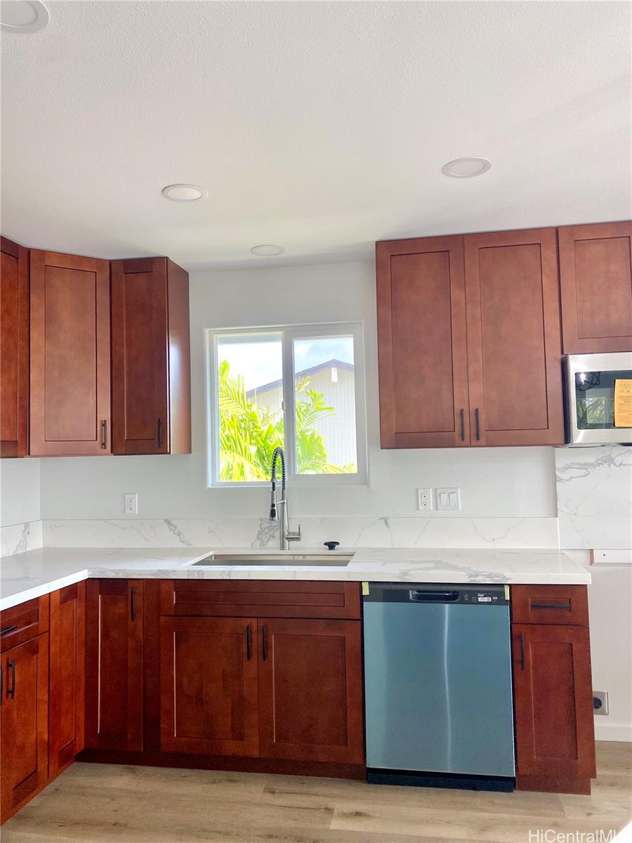 1320 Mokapu Blvd Kailua - Rental - photo 2 of 15