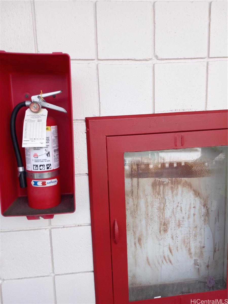 1322 Kinau Street Honolulu - Rental - photo 13 of 15