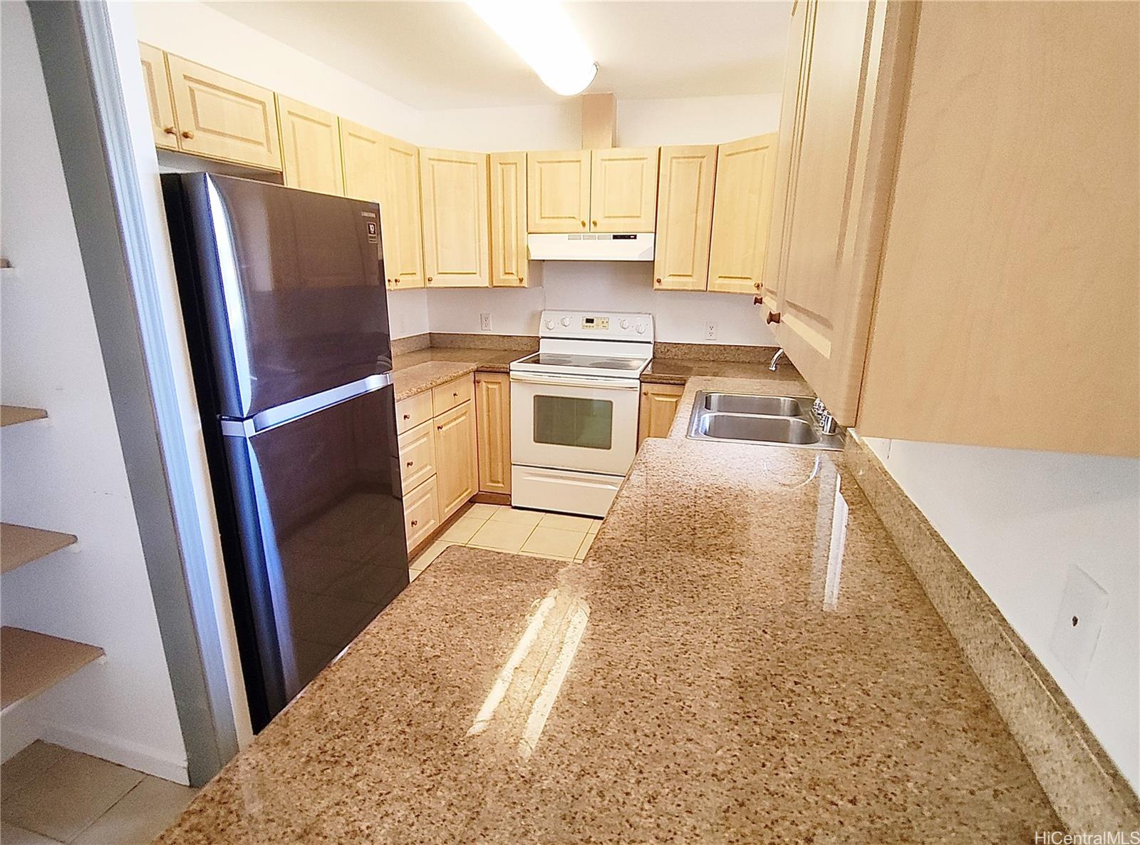 1322  Lunalilo Street Makiki Area, Honolulu home - photo 10 of 19