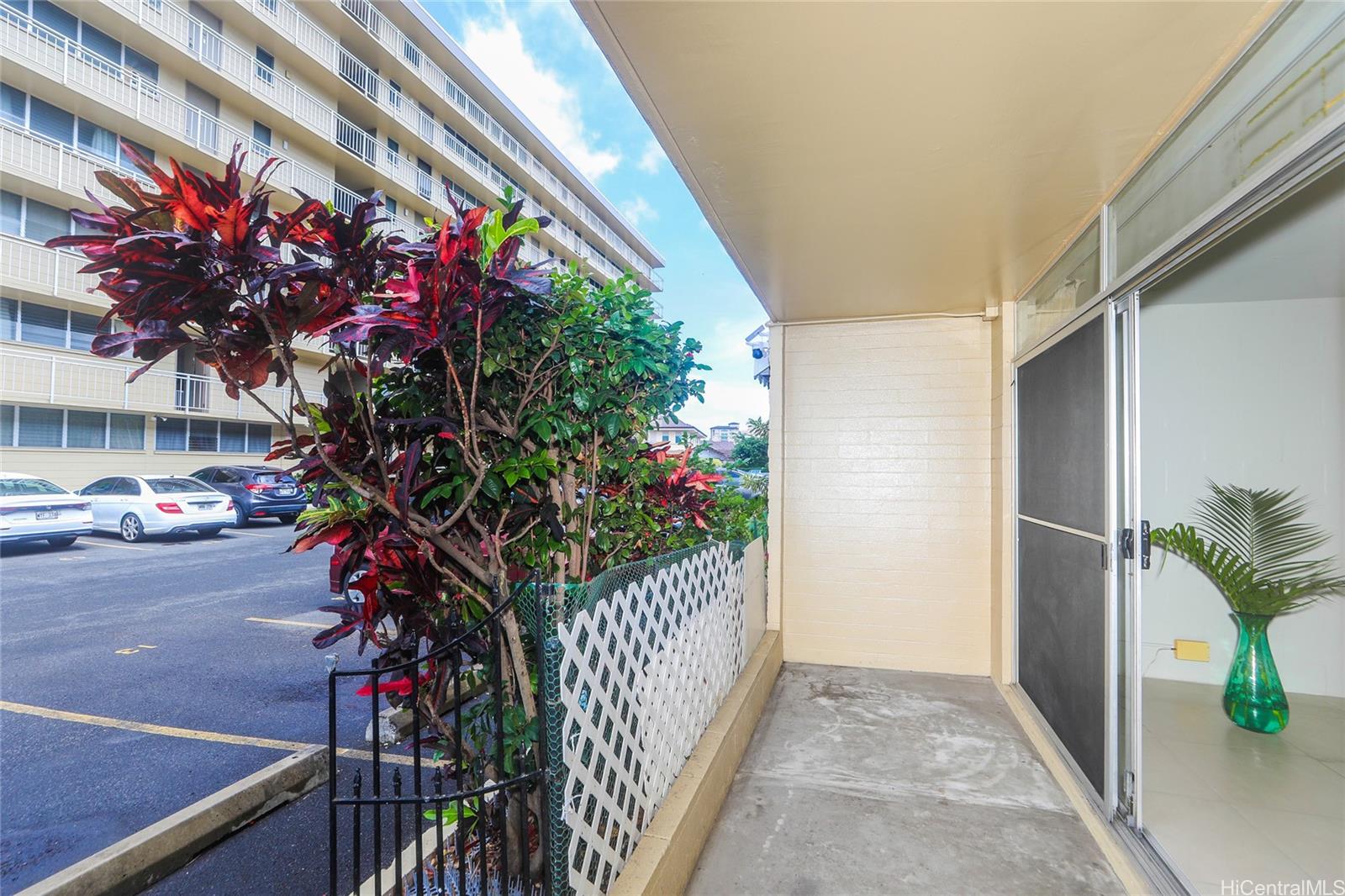 Maile Terrace condo # A104, Honolulu, Hawaii - photo 21 of 25