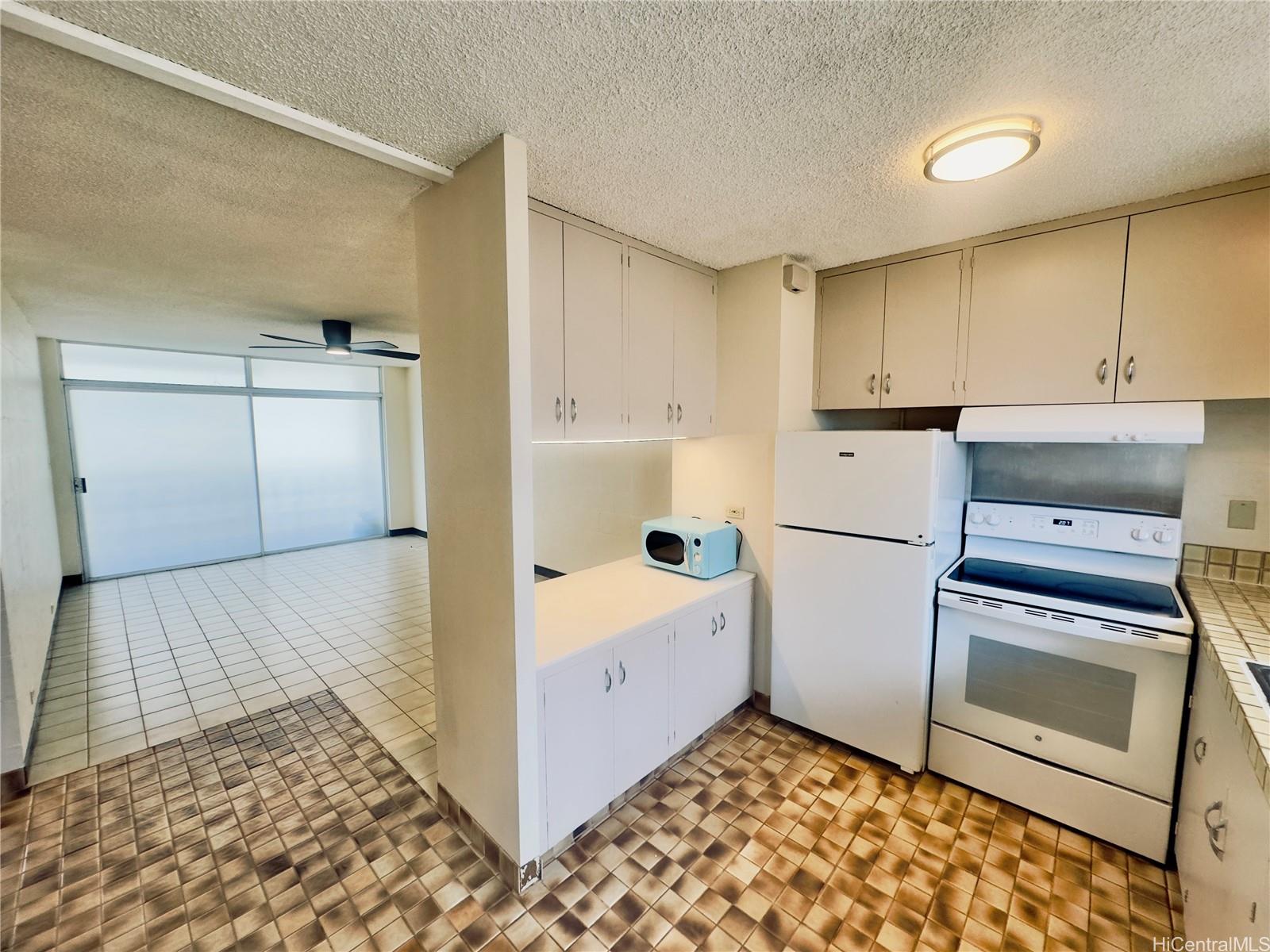 Maile Terrace condo # A304, Honolulu, Hawaii - photo 8 of 20