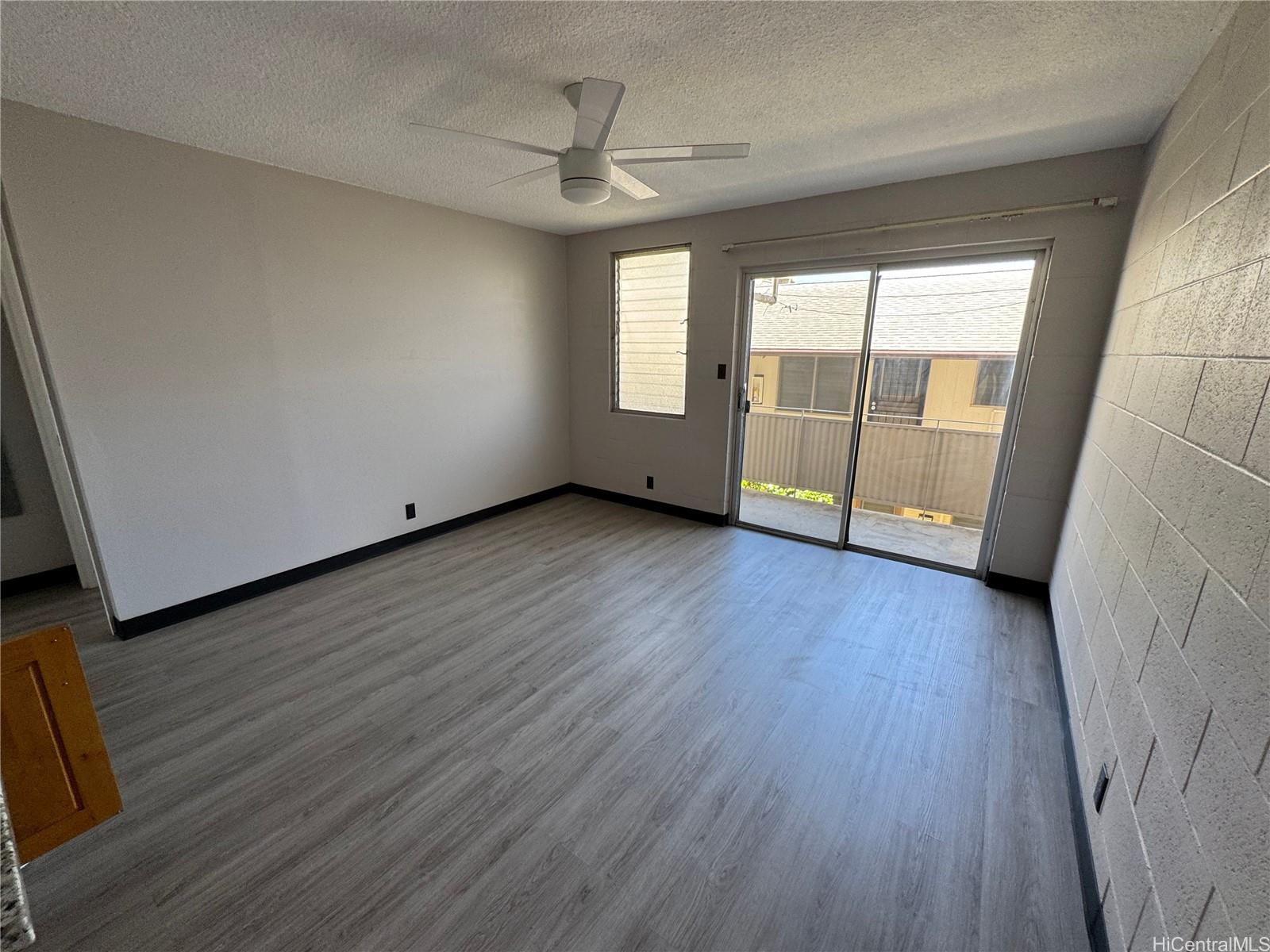 1323 Matlock Ave Honolulu - Multi-family - photo 2 of 7