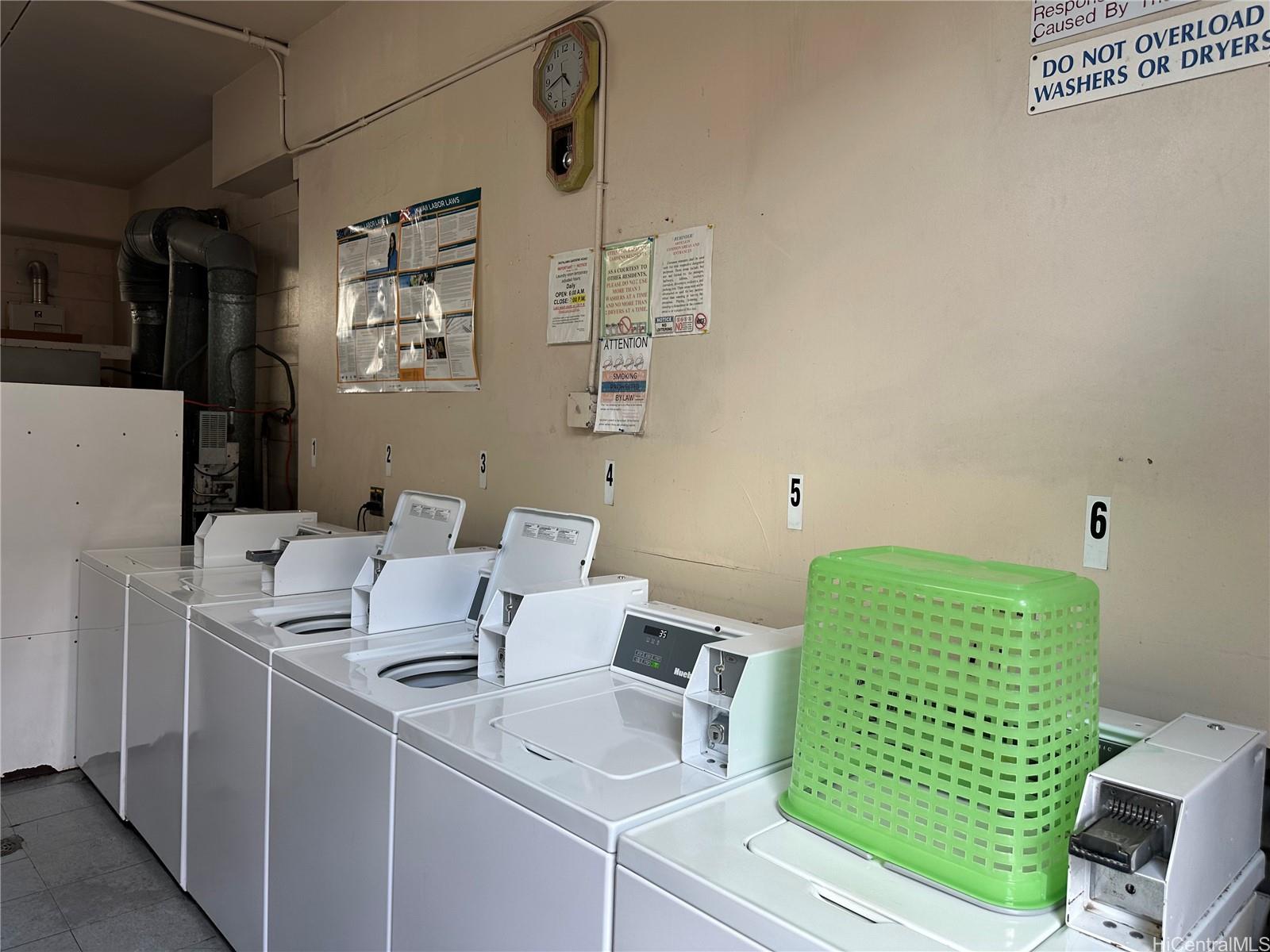 Kapalama Gardens condo # C323, Honolulu, Hawaii - photo 11 of 11