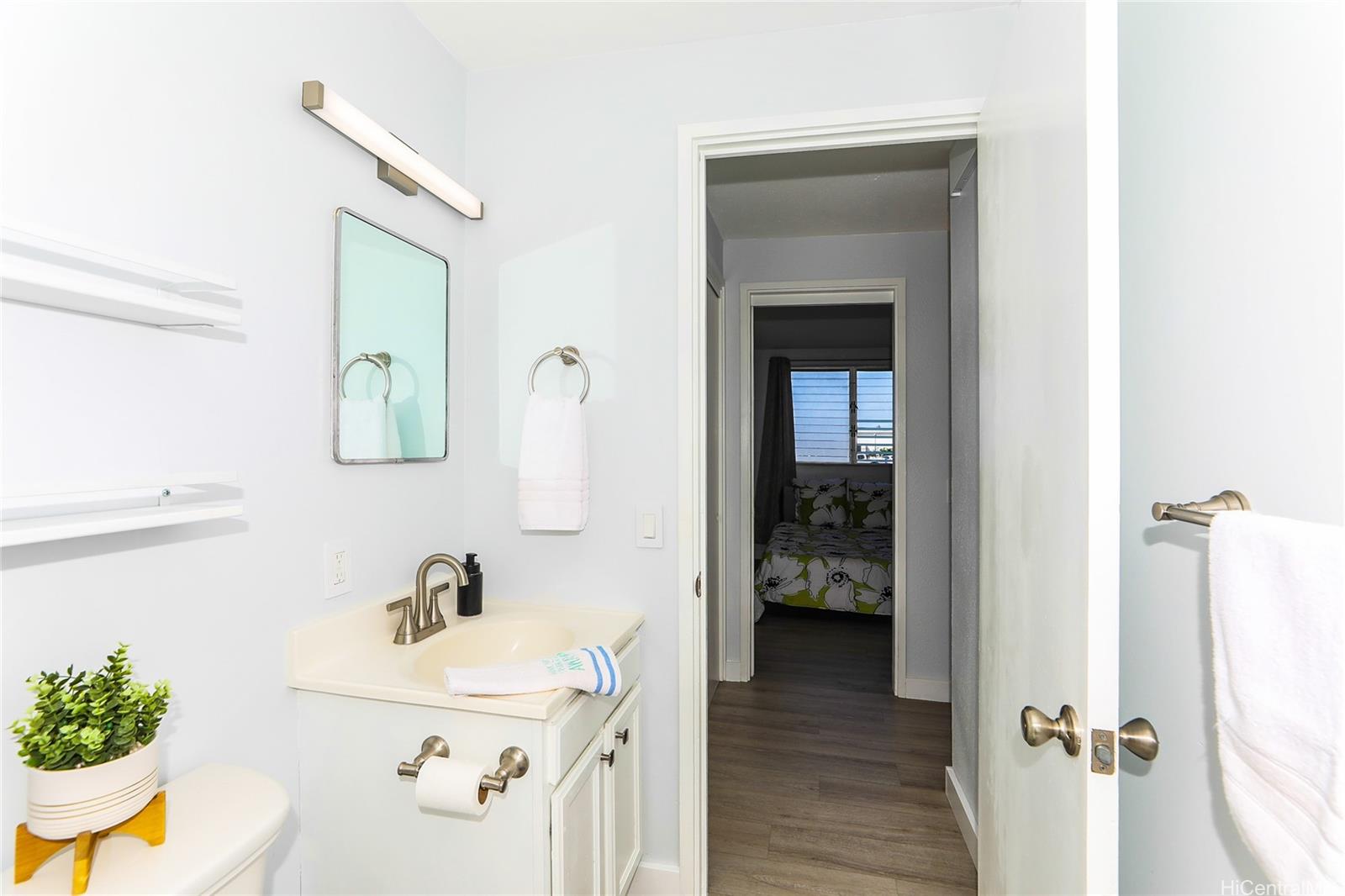 Kapalama Gardens condo # D206, Honolulu, Hawaii - photo 15 of 24