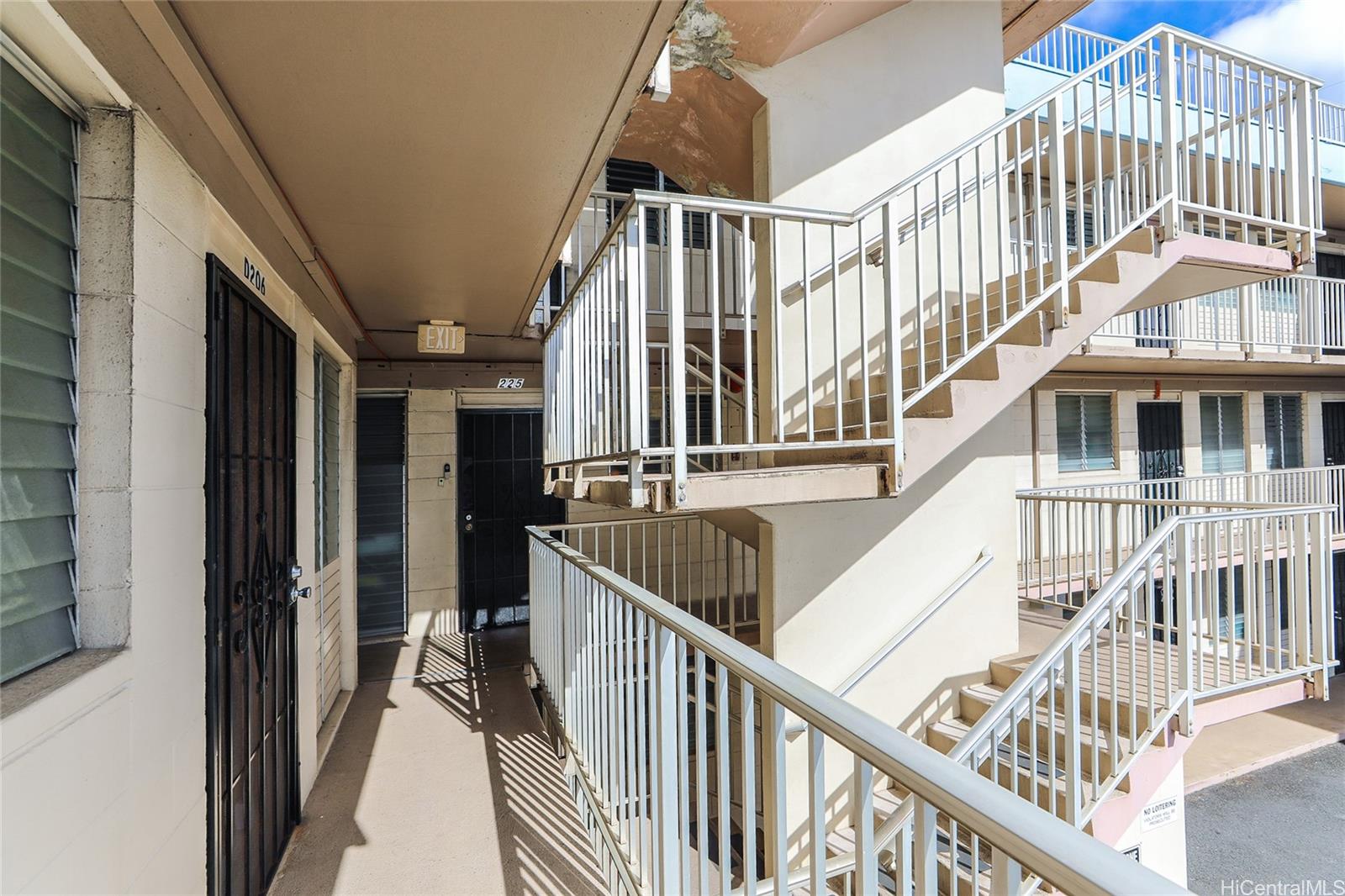 Kapalama Gardens condo # D206, Honolulu, Hawaii - photo 21 of 24
