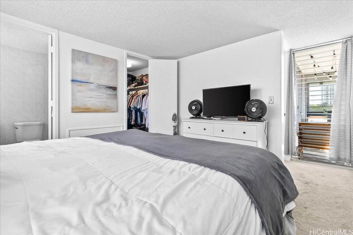 Wilder Tower condo # 5, Honolulu, Hawaii - photo 13 of 25