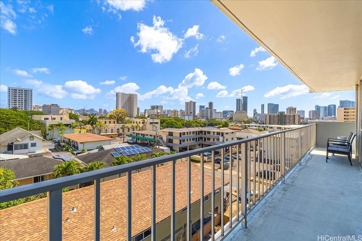 Wilder Tower condo # 5, Honolulu, Hawaii - photo 19 of 25