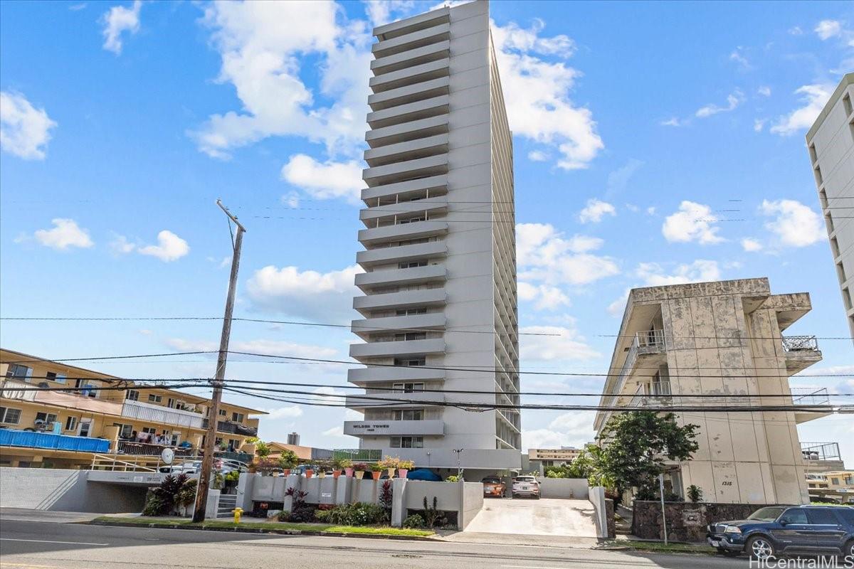 Wilder Tower condo # 5 Makai, Honolulu, Hawaii - photo 21 of 21