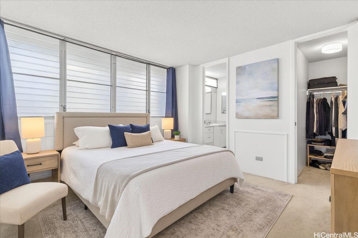 Wilder Tower condo # 5 Makai, Honolulu, Hawaii - photo 7 of 21