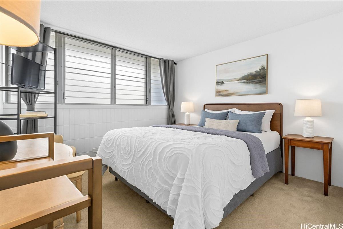 Wilder Tower condo # 5 Makai, Honolulu, Hawaii - photo 8 of 21