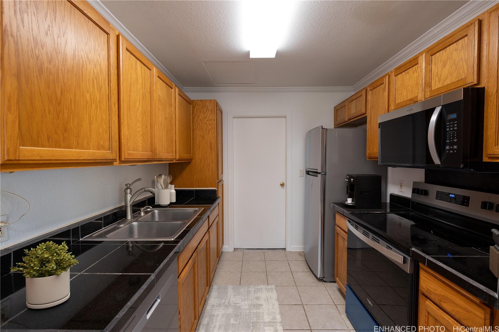 133 Kahako St townhouse # A, Kailua, Hawaii - photo 2 of 6