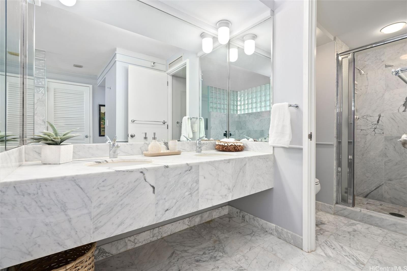 Nauru Tower condo # 1505, Honolulu, Hawaii - photo 14 of 25