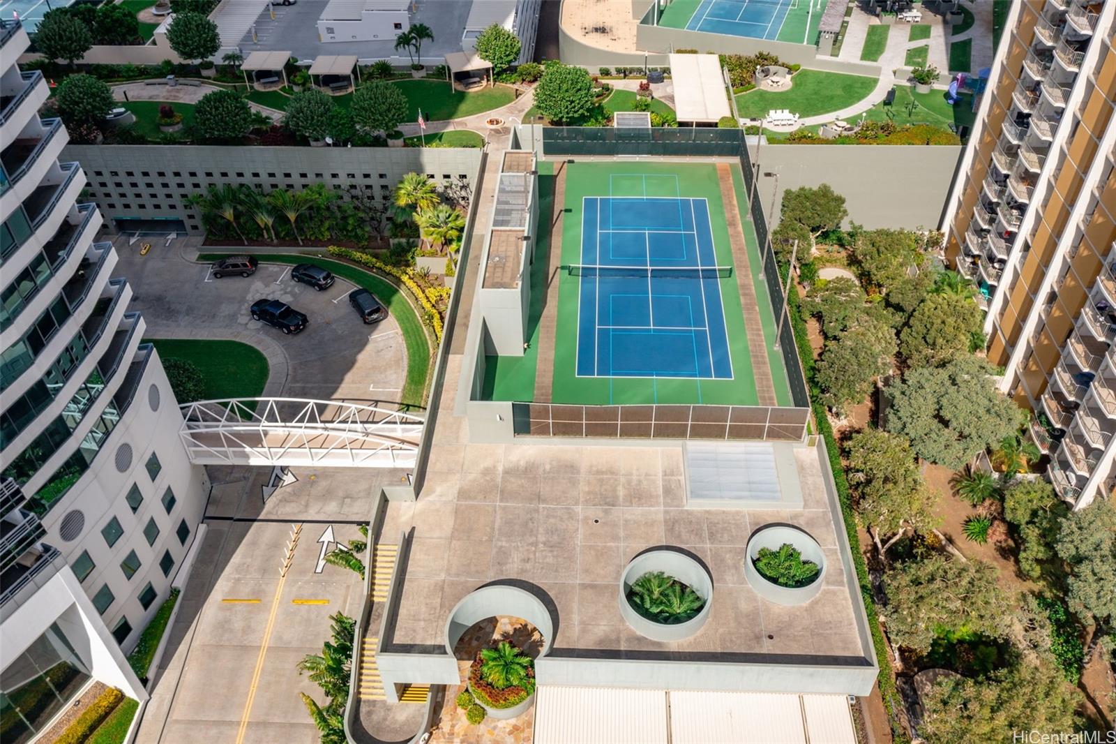 Nauru Tower condo # 1505, Honolulu, Hawaii - photo 24 of 25