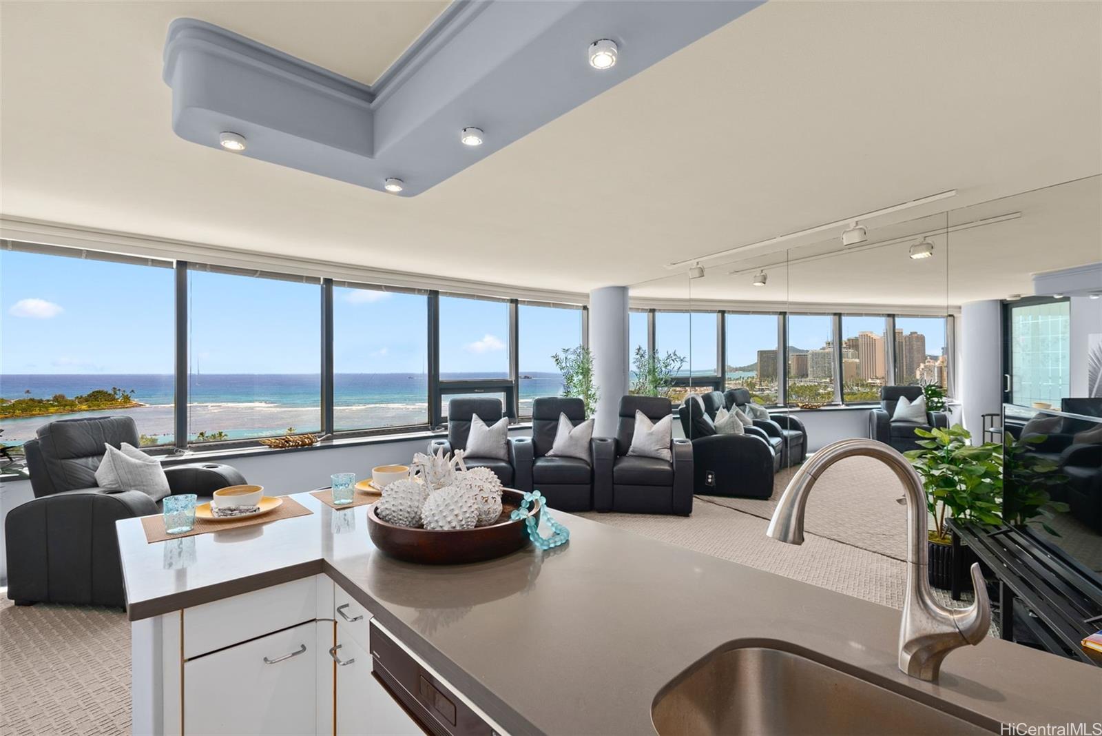 Nauru Tower condo # 1505, Honolulu, Hawaii - photo 7 of 25