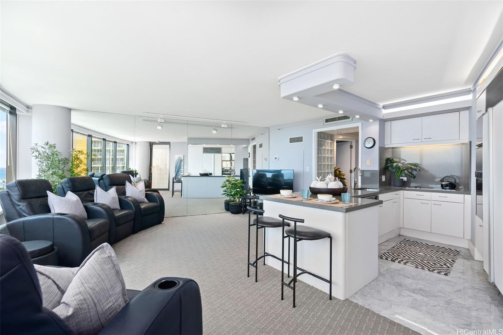 Nauru Tower condo # 1505, Honolulu, Hawaii - photo 9 of 25