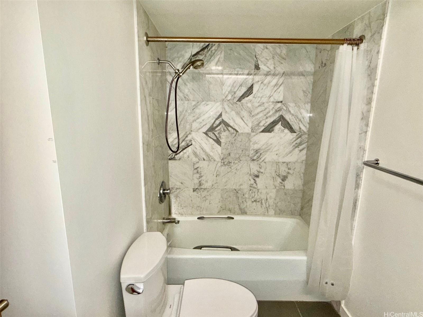 1330 Ala Moana Blvd Honolulu - Rental - photo 6 of 16