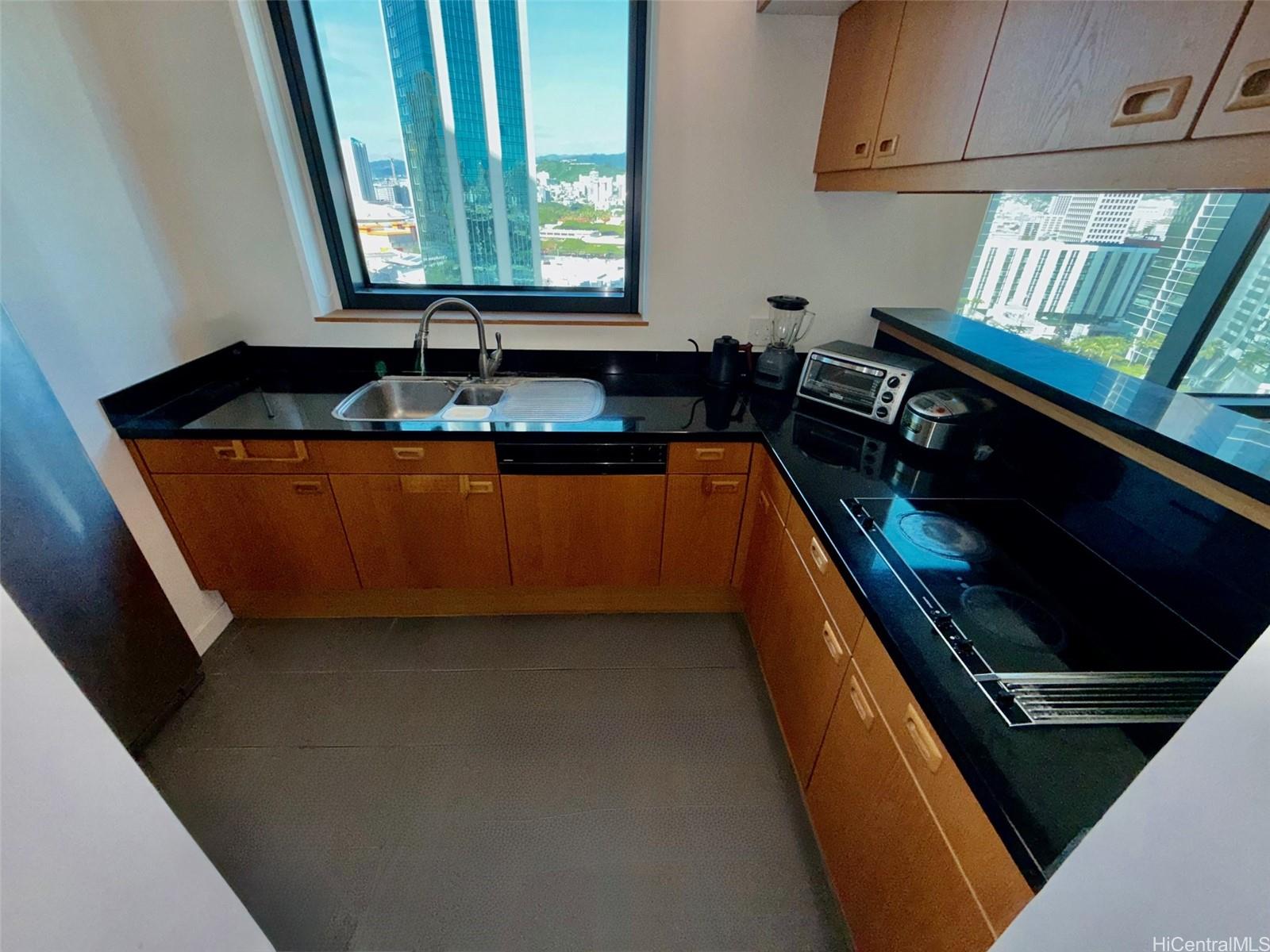 1330 Ala Moana Blvd Honolulu - Rental - photo 8 of 16