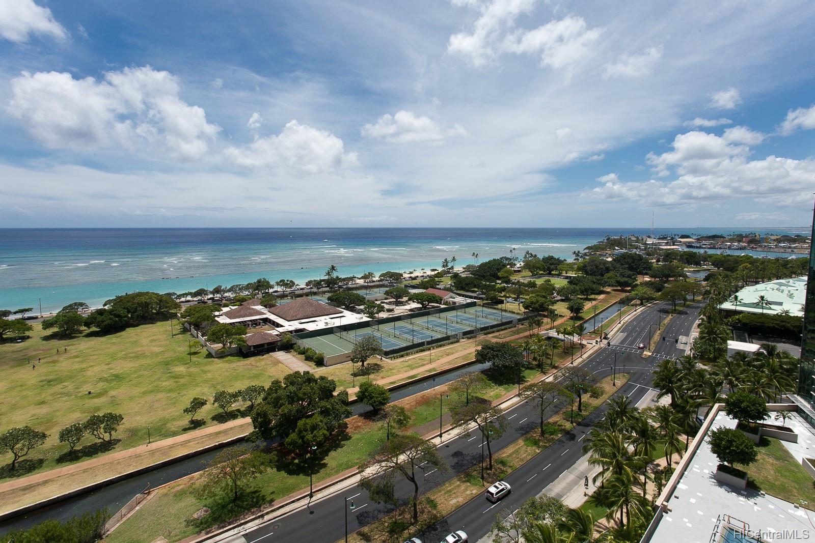 Nauru Tower condo # 1603, Honolulu, Hawaii - photo 6 of 25