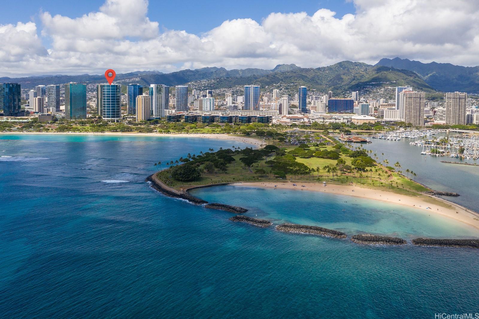 Nauru Tower condo # 2004, Honolulu, Hawaii - photo 14 of 25